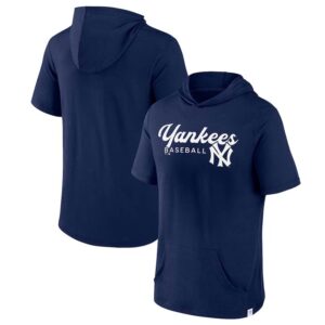 image of a New York Yankees short sleeve pullover hoodie